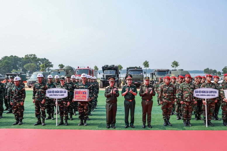 Diễn tập chung về phòng thủ dân sự giữa Quân đội ba nước Việt Nam-Lào-Campuchia năm 2026- Ảnh 7.