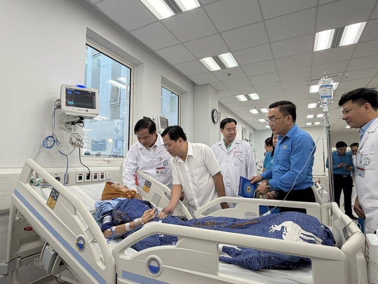 Bệnh viện Bạch Mai cơ sở Ninh Bình: Cần thêm nguồn lực phát triển- Ảnh 1.
