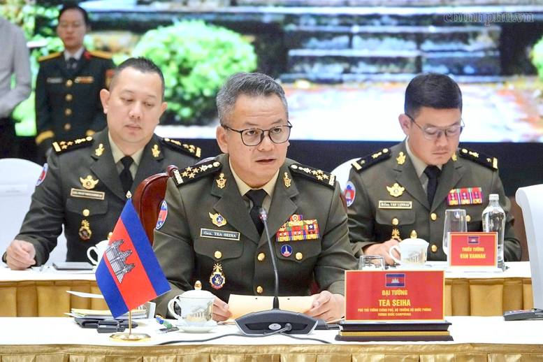 Cuộc gặp thường niên Bộ trưởng Bộ Quốc phòng 3 nước Việt Nam-Lào-Campuchia- Ảnh 4.