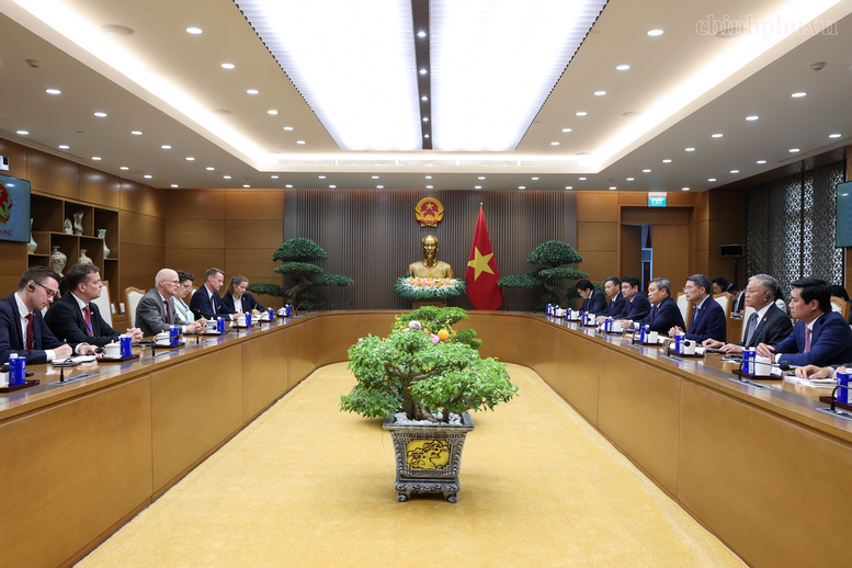 Thủ tướng Lê Minh Hưng: Đưa hợp tác kinh tế biển thành trọng tâm, ưu tiên trong quan hệ với Đức- Ảnh 6.