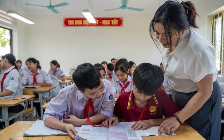 Thời gian dạy hợp đồng có được miễn tập sự và tính xét thăng hạng?
