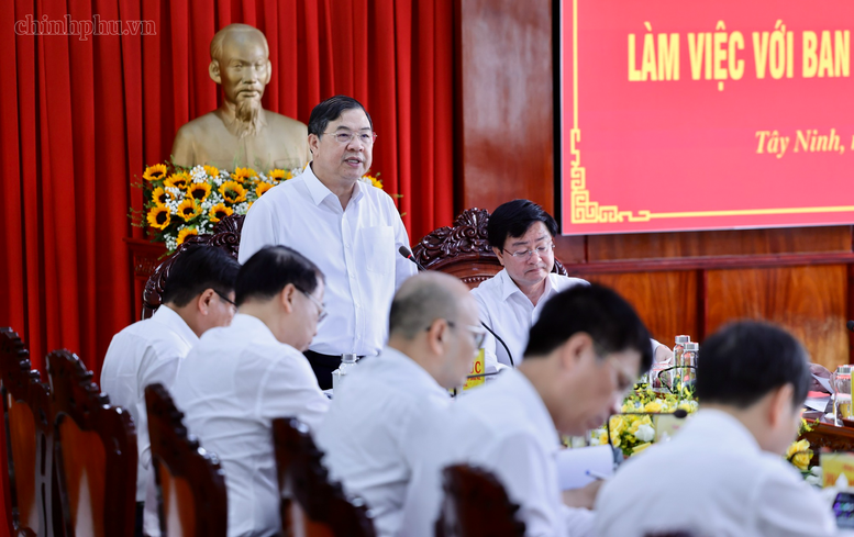 Phó Thủ tướng Thường trực Phạm Gia Túc: Tây Ninh phấn đấu tăng trưởng năm 2026 từ 10,5% trở lên- Ảnh 4.