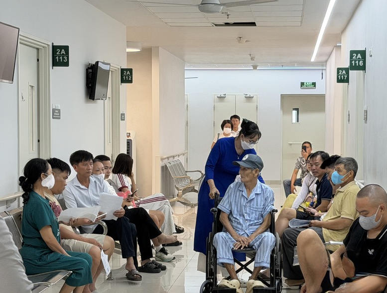 Thí điểm hướng dẫn khám chữa bệnh từ xa tại 11 tỉnh, thành và 5 bệnh viện- Ảnh 1.
