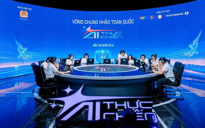 AI Thực chiến mùa 2: Techcombank tiếp tục trao học bổng triệu đô, tìm tài năng trẻ AI