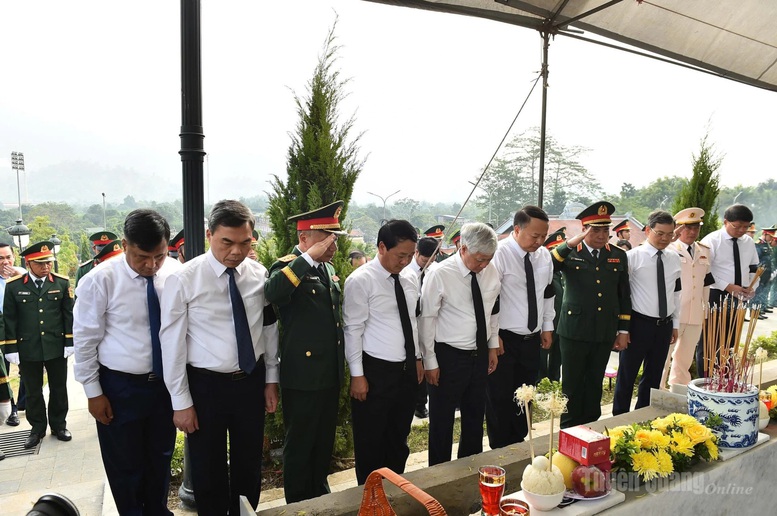 Các địa phương tổ chức Lễ viếng, truy điệu và an táng hài cốt liệt sĩ- Ảnh 2.