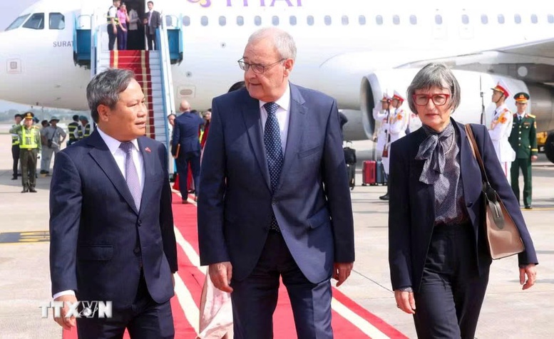 Tổng thống Liên bang Thụy Sĩ Guy Parmelin và Phu nhân bắt đầu thăm chính thức Việt Nam- Ảnh 2.