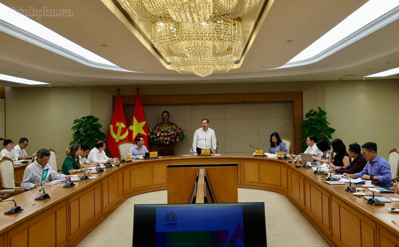 Phó Thủ tướng Thường trực Phạm Gia Túc: Khẩn trương hoàn thiện biểu trưng APEC Việt Nam 2027- Ảnh 1.