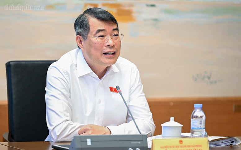 Thủ tướng: Không để tăng giá vô lý với nhà ở cho người thu nhập thấp