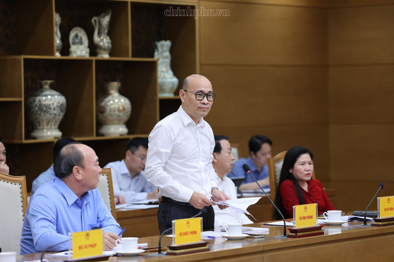 Tháo gỡ khó khăn, vướng mắc, phấn đấu hoàn thành giai đoạn 1 Đề án cửa khẩu thông minh tại Lạng Sơn trong quý I/2027- Ảnh 5.