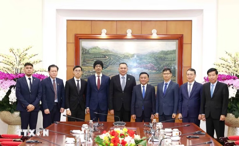 Thường trực Ban Bí thư Trần Cẩm Tú tiếp đoàn Cục Công vụ Singapore về hợp tác giáo dục- Ảnh 1.