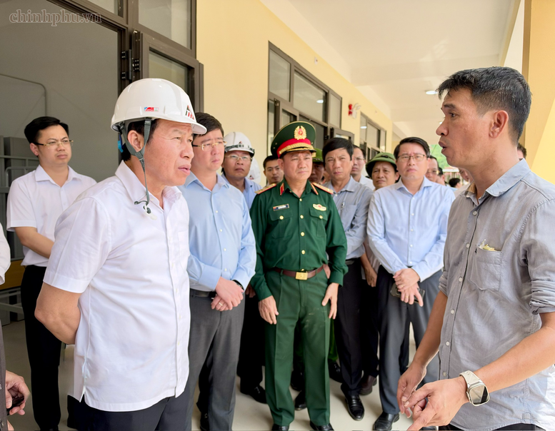 Phó Thủ tướng Lê Tiến Châu kiểm tra thực địa trường nội trú liên cấp tại tỉnh Quảng Trị- Ảnh 5.