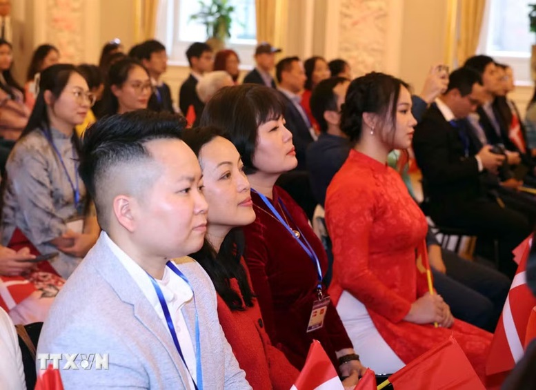 Tổng Bí thư, Chủ tịch nước Tô Lâm: Đảng, Nhà nước rất cần sự chung tay, góp sức của đồng bào ở nước ngoài- Ảnh 6.