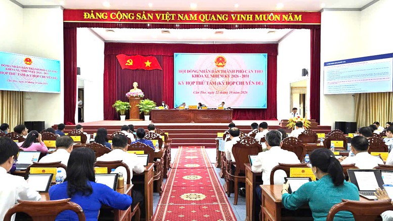Cần Thơ hỗ trợ hằng tháng cho 1.227 nhân viên y tế ấp, khu vực- Ảnh 1.