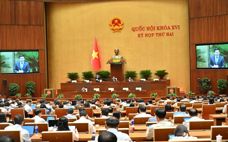 Quốc hội nghe báo cáo về 2 dự án: Luật Nhà ở (sửa đổi) và Luật Kinh doanh bất động sản (sửa đổi)