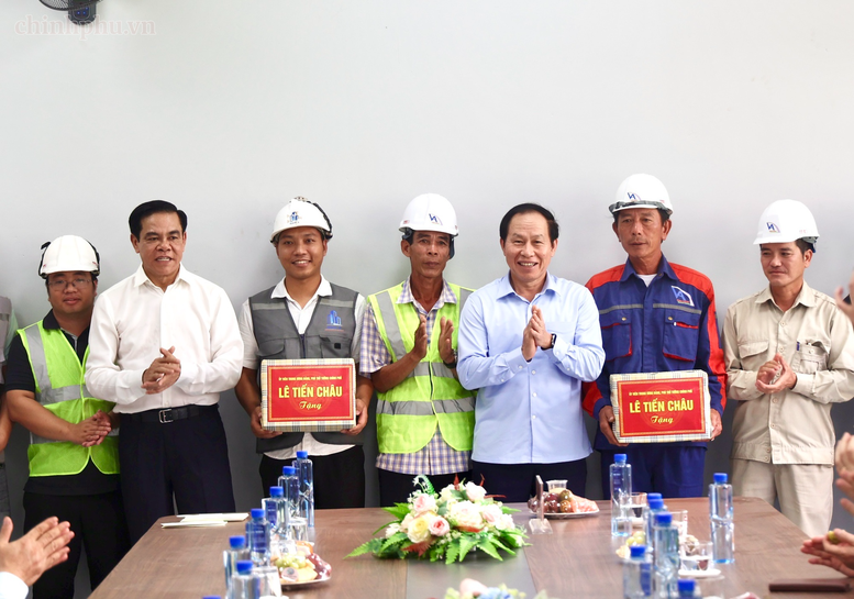 Vận hành trường nội trú liên cấp - gieo tri thức, thắp sáng tương lai vùng biên- Ảnh 15.