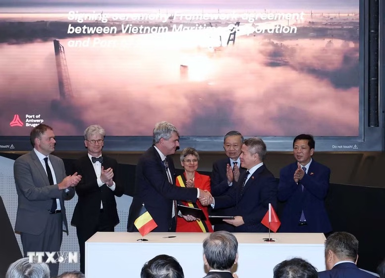 Tổng Bí thư, Chủ tịch nước Tô Lâm thăm Cảng Antwerp-Bruges (Vương quốc Bỉ)- Ảnh 4.