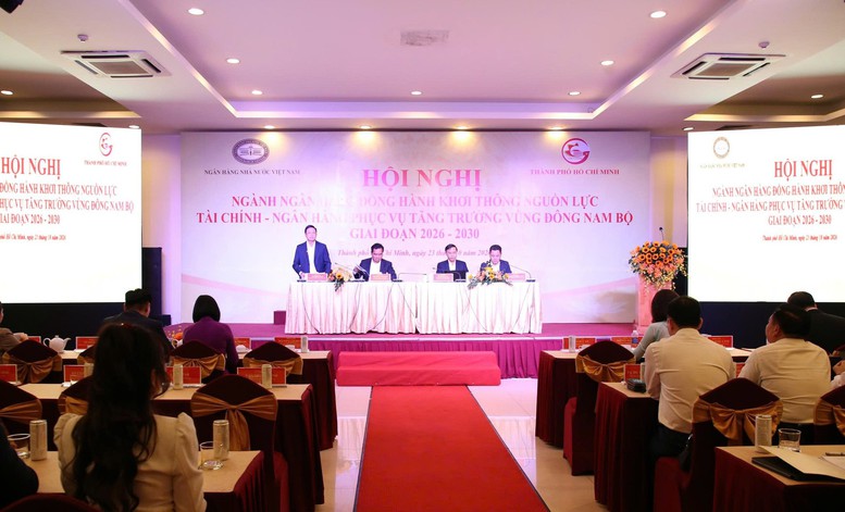 Khơi thông nguồn lực tài chính phục vụ tăng trưởng vùng Đông Nam Bộ- Ảnh 2.