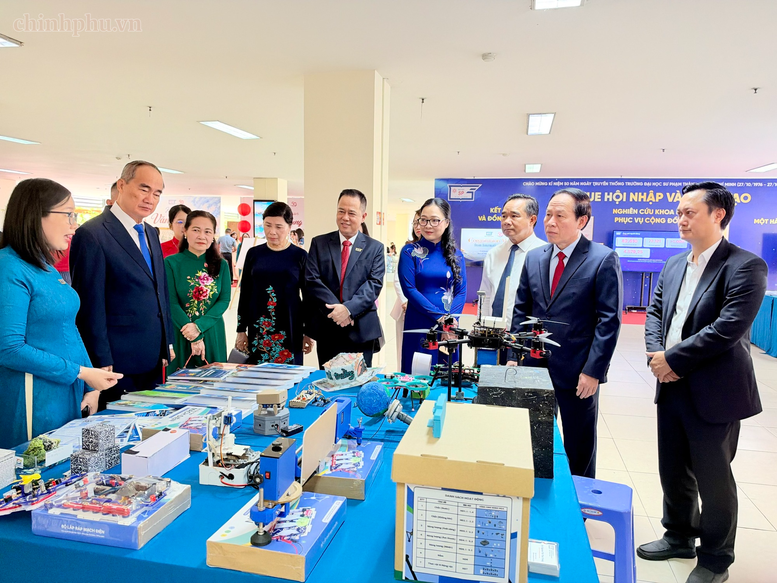 Trường Đại học Sư phạm TP. Hồ Chí Minh: Bền bỉ cống hiến, góp phần xây dựng, phát triển giáo dục và đào tạo- Ảnh 7.