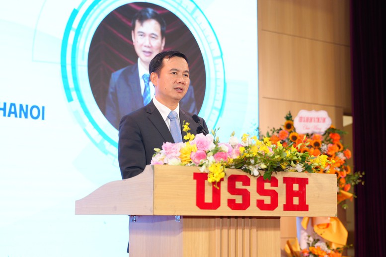 Khoa học xã hội và nhân văn chủ động kiến tạo chính sách thời AI- Ảnh 2.