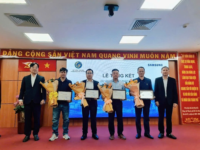 Samsung hỗ trợ phát triển nhà máy thông minh cho các doanh nghiệp phía Nam- Ảnh 1.