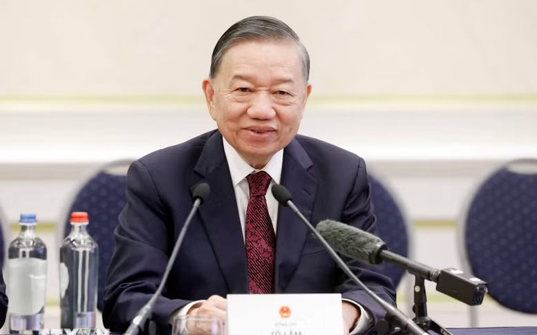 Tổng Bí thư, Chủ tịch nước Tô Lâm gặp gỡ đại diện chuyên gia, trí thức người Việt tại Bỉ và Luxembourg
