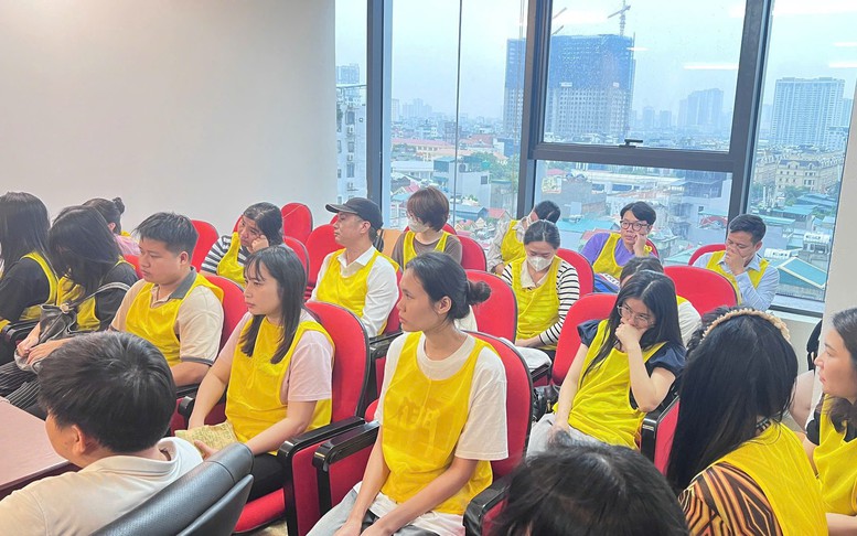 Triệt phá đường dây rửa tiền 700 tỷ đồng qua đổi tiền điện tử USDT - Ảnh 2.