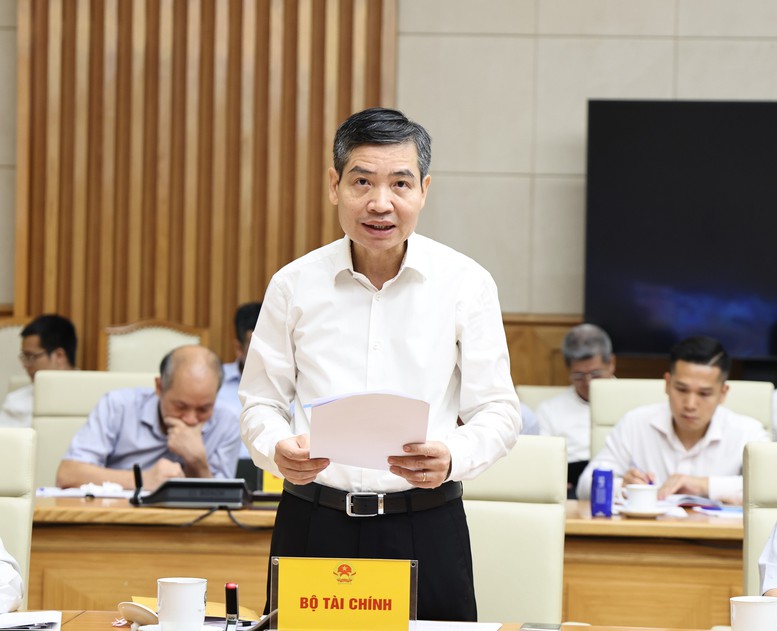 Phó Thủ tướng Phạm Thị Thanh Trà: Kiên định mục tiêu tăng trưởng hai con số, khẩn trương hoàn thiện vị trí việc làm - Ảnh 3.