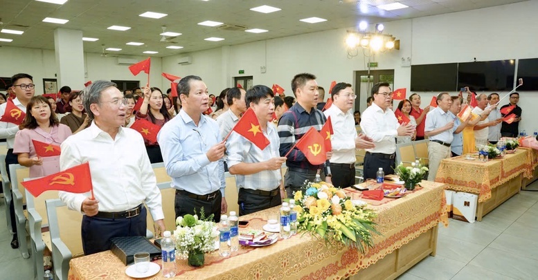 Lan tỏa giá trị tư tưởng Hồ Chí Minh qua chương trình nghệ thuật đặc biệt- Ảnh 3.