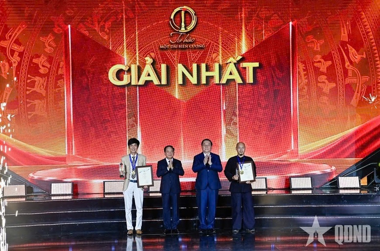 Trao giải cuộc thi và Triển lãm ảnh nghệ thuật cấp Quốc gia ‘Tự hào một dải biên cương’ lần thứ IV - Ảnh 2.