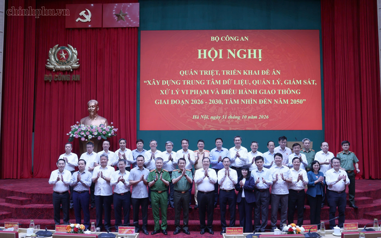 Đẩy mạnh ứng dụng dữ liệu, AI làm nền tảng quản trị giao thông hiện đại - Ảnh 3.