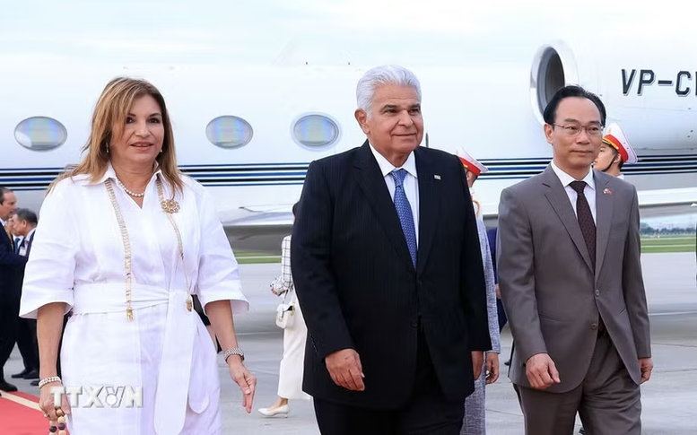Tổng thống Cộng hòa Panama José Raúl Mulino và Phu nhân bắt đầu thăm Việt Nam