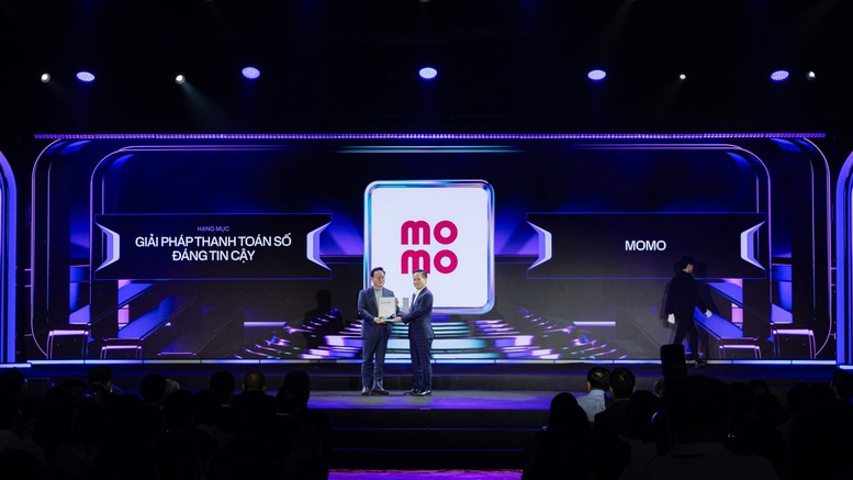 MoMo có "cú ăn ba" tại Better Choice Awards 2026: Đổi mới thanh toán số, xây dựng niềm tin người dùng và tạo giá trị cho cộng đồng thông qua công nghệ- Ảnh 1.