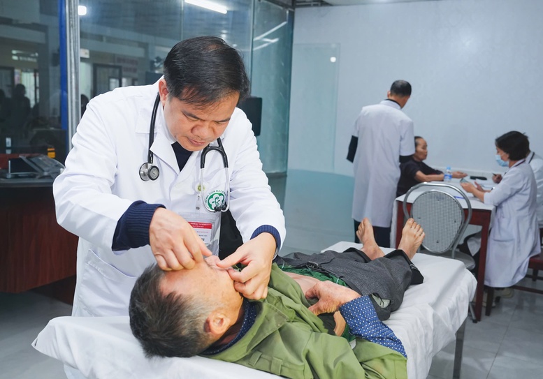 Bệnh viện Bạch Mai cơ sở Ninh Bình khẳng định năng lực sau 3 tháng vận hành- Ảnh 1.