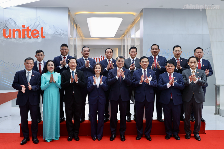 Thủ tướng: Đưa liên doanh của Viettel trở thành doanh nghiệp số hàng đầu tại Lào- Ảnh 5.