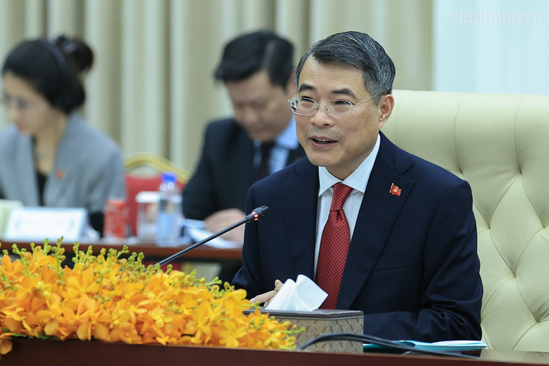 Thủ tướng Lê Minh Hưng hội đàm với Thủ tướng Campuchia Hun Manet- Ảnh 2.
