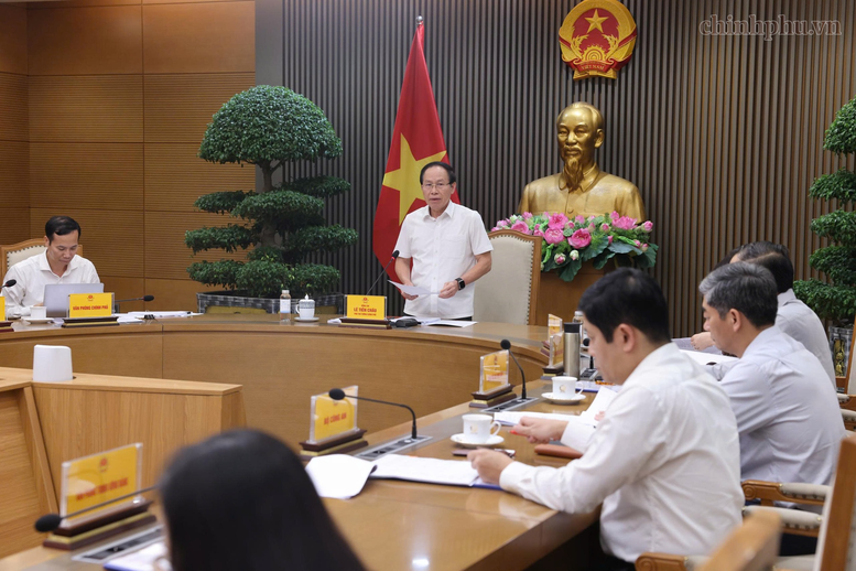 Phó Thủ tướng Lê Tiến Châu: 'Chất lượng giáo dục, an toàn và quyền lợi của học sinh là thước đo cuối cùng'- Ảnh 2.