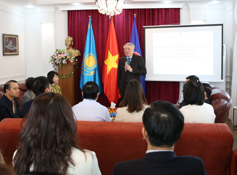 Phát huy vai trò cầu nối hữu nghị thúc đẩy quan hệ hợp tác toàn diện Việt Nam - Kazakhstan- Ảnh 2. Phát huy vai trò cầu nối hữu nghị thúc đẩy quan hệ hợp tác toàn diện Việt Nam - Kazakhstan- Ảnh 2.