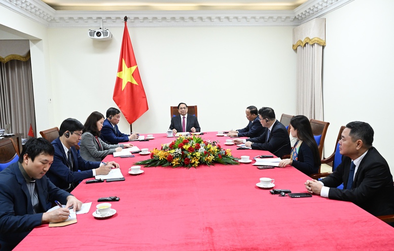 Thủ tướng Lawrence Wong: Singapore tin tưởng vào tiềm năng tăng trưởng mạnh mẽ của Việt Nam trong thời gian tới- Ảnh 4.