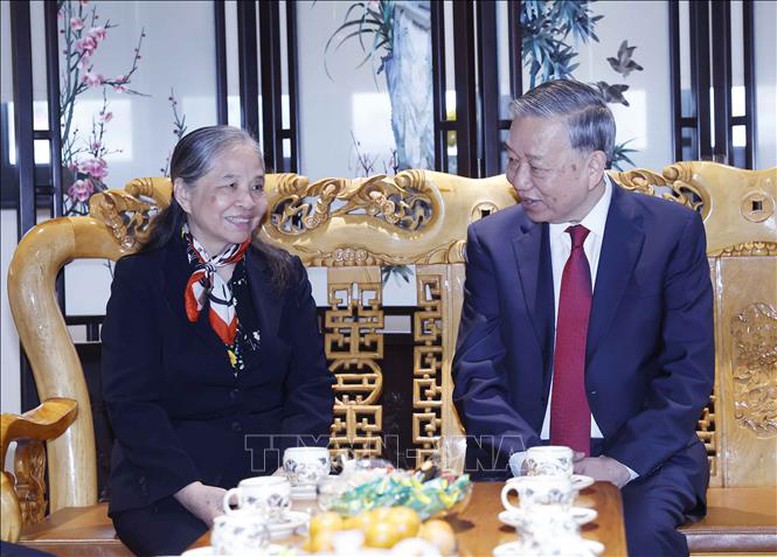 Tổng Bí thư Tô Lâm thắp hương tưởng nhớ các đồng chí lãnh đạo Đảng, Nhà nước- Ảnh 11.