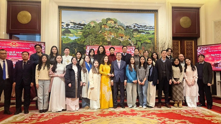 Đón Xuân quê hương tại các nước: Mỗi nơi một sắc Xuân, chung tấm lòng hướng về Tổ quốc- Ảnh 2.