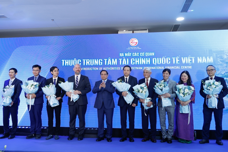 Thủ tướng: Biến Trung tâm Tài chính Quốc tế Việt Nam thành một động lực, điểm tựa phát triển- Ảnh 5.