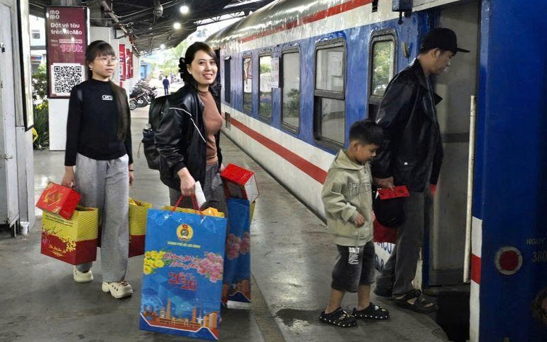 'Tết ấm' đến với người lao động