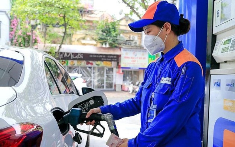 Giá xăng, dầu tăng nhẹ trước Tết Nguyên đán