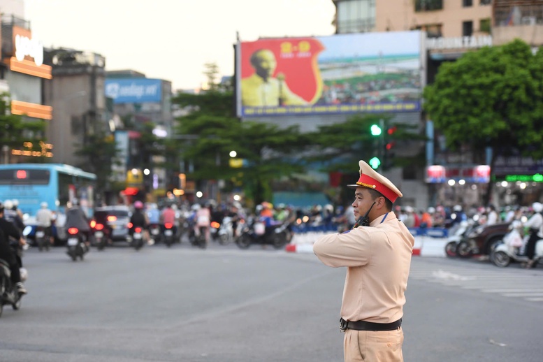 Chi tiết phân luồng giao thông tại Hà Nội và TPHCM những ngày cận Tết- Ảnh 1.