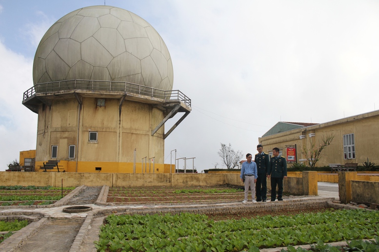 'Mắt thần' không ngủ trên đỉnh Sơn Trà- Ảnh 2.