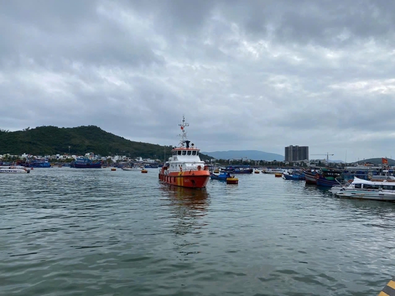 Kịp thời cứu nạn thuyền viên tàu nước ngoài trên vùng biển tỉnh Khánh Hòa- Ảnh 2.