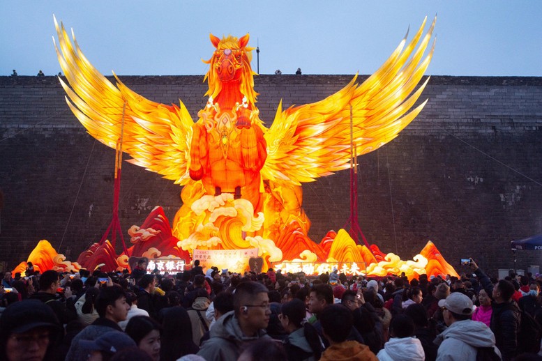 Rộn ràng đón Xuân Bính Ngọ 2026 khắp châu Á- Ảnh 1.