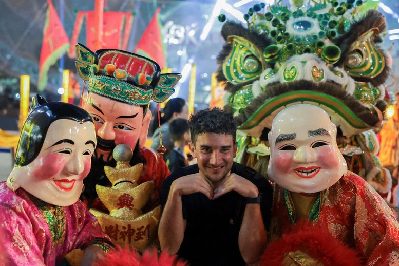 Rộn ràng đón Xuân Bính Ngọ 2026 khắp châu Á- Ảnh 5.