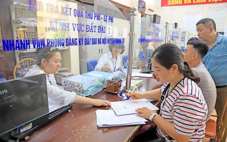 Xét duyệt điều kiện cấp Giấy chứng nhận quyền sử dụng đất