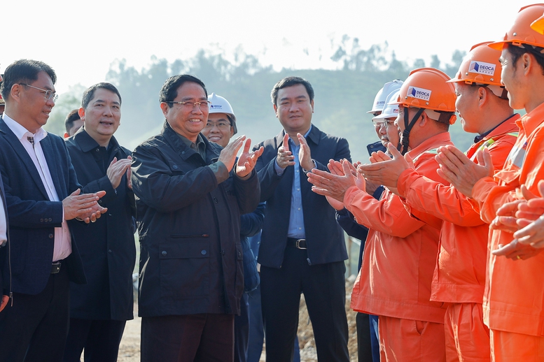 Thủ tướng: 30/4 tới phải khánh thành cao tốc Đồng Đăng-Trà Lĩnh- Ảnh 5. Thủ tướng: 30/4 tới phải khánh thành cao tốc Đồng Đăng-Trà Lĩnh- Ảnh 5.